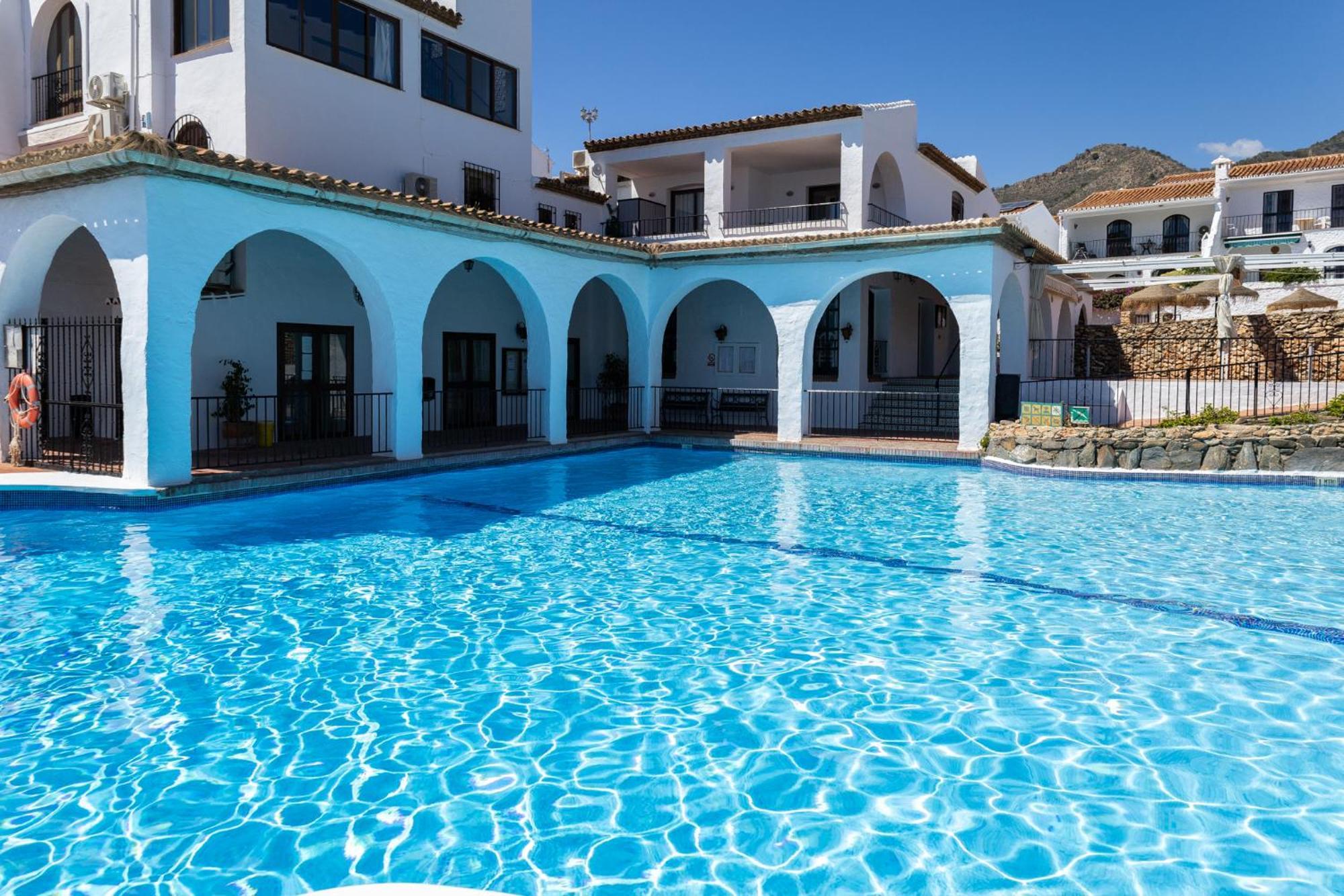 Capistrano Village B, 1 Bedroom + Free Wi-Fi Nerja Exteriér fotografie