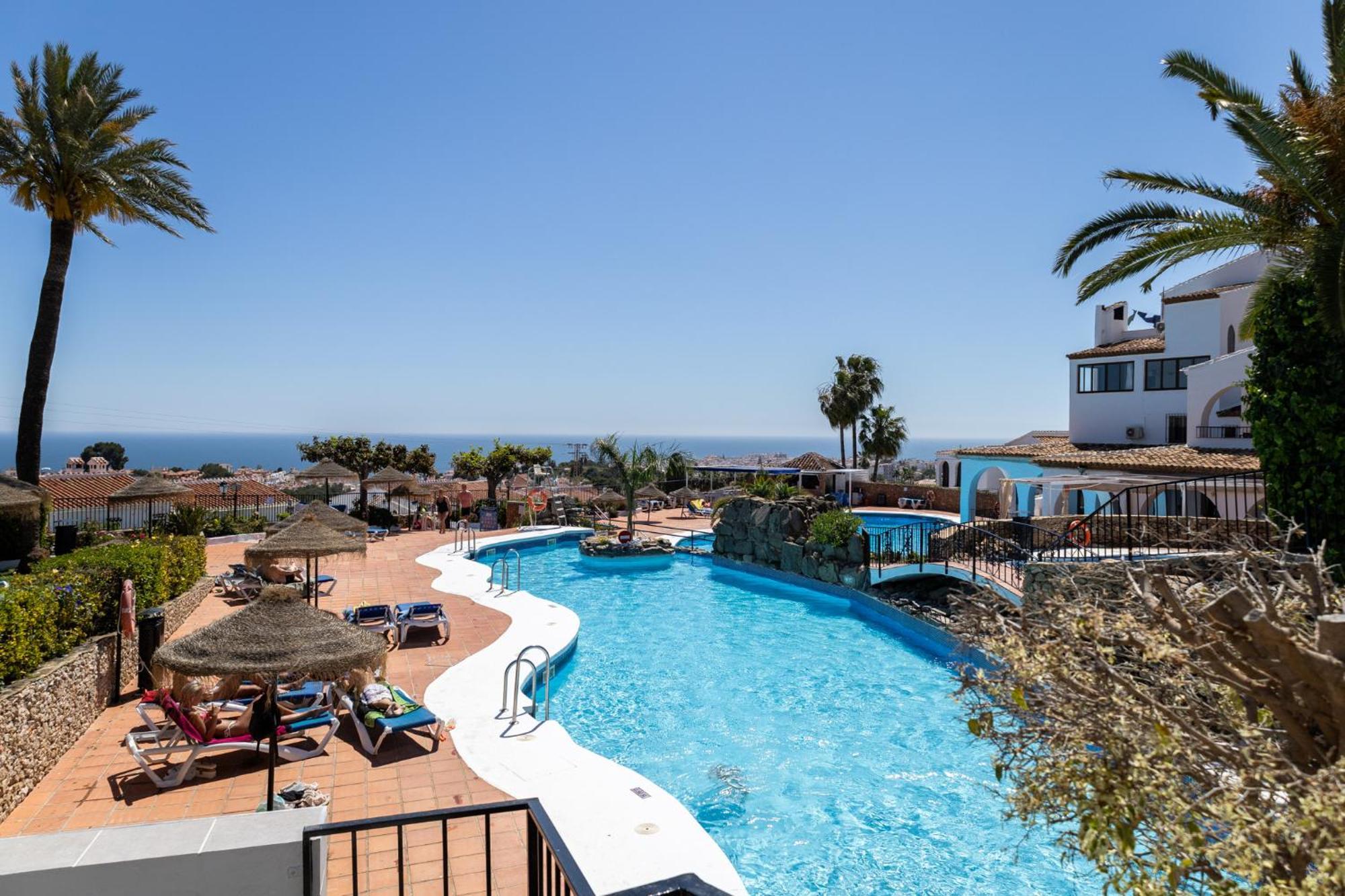 Capistrano Village B, 1 Bedroom + Free Wi-Fi Nerja Exteriér fotografie